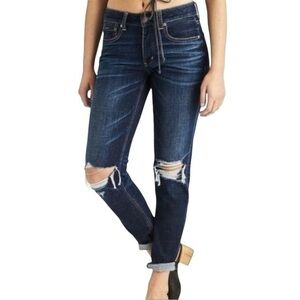 American Eagle Tomgirl Distressed Jeans